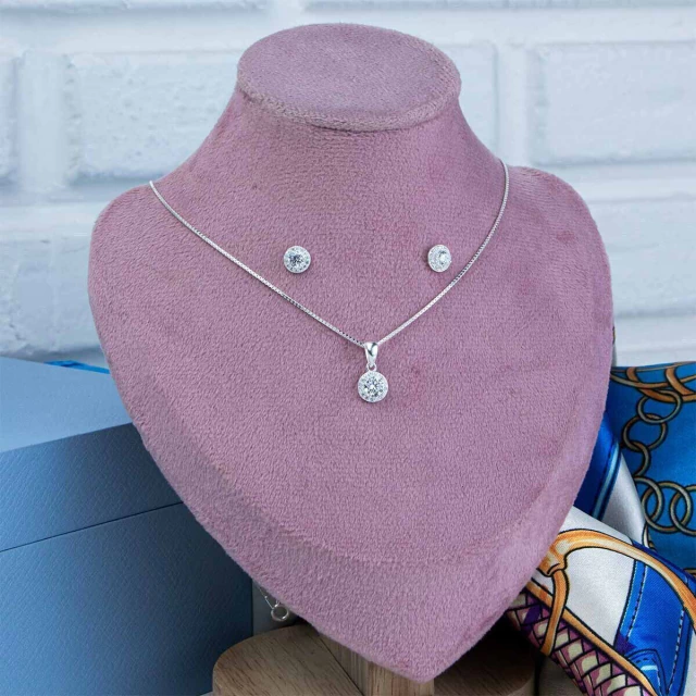 Conjunto de Prata Zirc&ocirc;nia Redonda Cravejada 45cm na embalagem