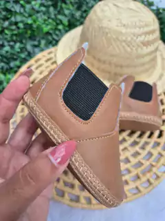 Botinha Baby Cano Alto Marrom - comprar online