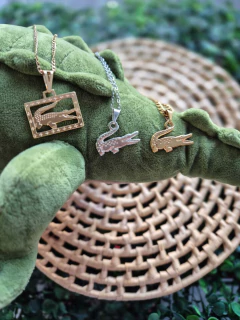 Corrente com pingente Lacoste - comprar online