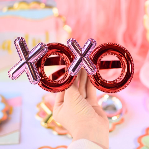 [BH485] ANTEOJOS METALIZADOS "XOXO" - comprar online