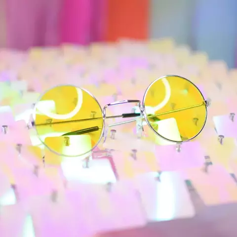 [CL438] ANTEOJOS REDONDOS HIPPIE PARA NINOS en internet