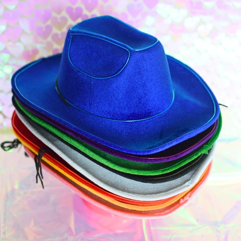 [BH190] SOMBRERO PELUCHE TIRA LED - comprar online