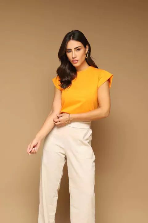 T-shirt muscle laranja influencer