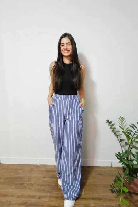 Calça feminina pantalona listrada branco e azul - comprar online