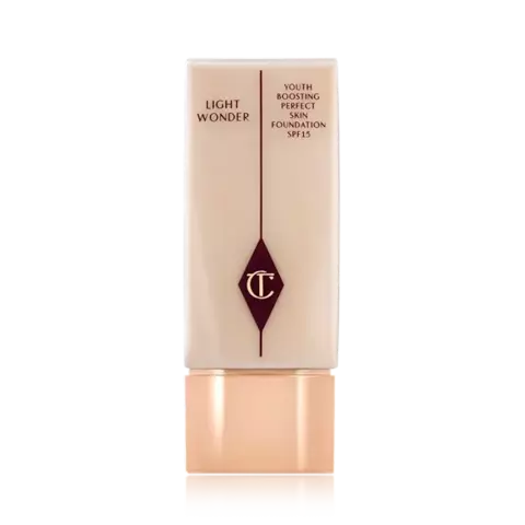 Base Charlotte Tilbury Light Wonder Foundation - 2 Fair - comprar online