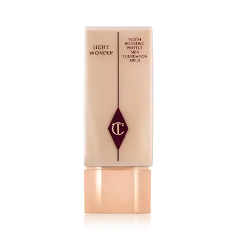 Base Charlotte Tilbury Light Wonder Foundation - 4 Fair - comprar online