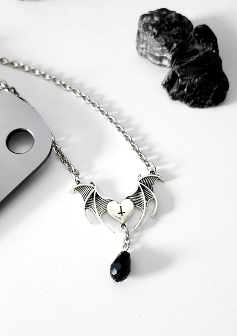 COLLAR BAT CRUZ INVERTIDA - comprar online