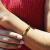 Bracelete Aço Dourado Relevo Circular - comprar online