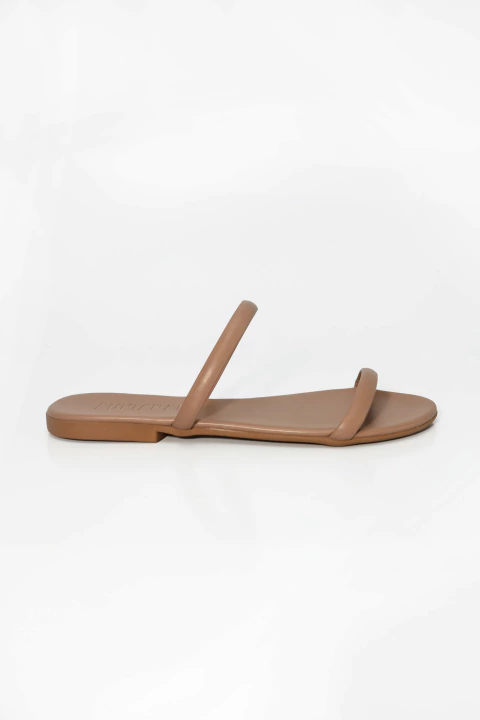 Ana - Sandália Rasteira Duas Tiras Feminino Marrom - comprar online