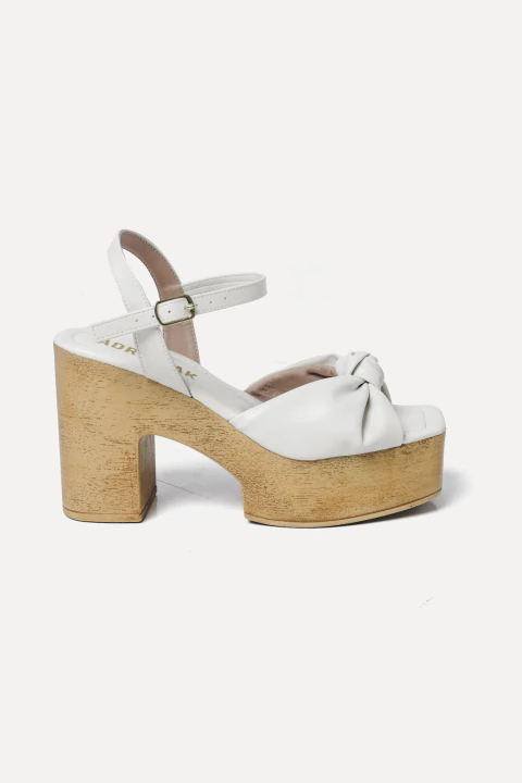 Ivete - Sandália Meia Pata Plataforma e Tira Macia Feminina Off White - comprar online