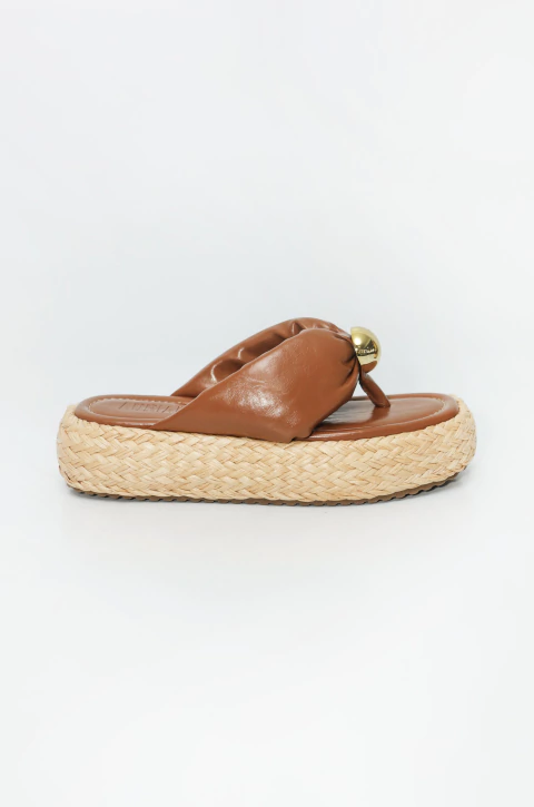 Zaria - Papete Plataforma Tramada Enfeite Dourado Dedo Tiras Acolchoada Macia Feminino Caramelo - comprar online