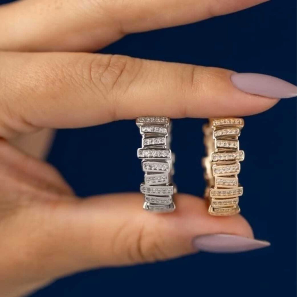 Brinco Argola Cravejada