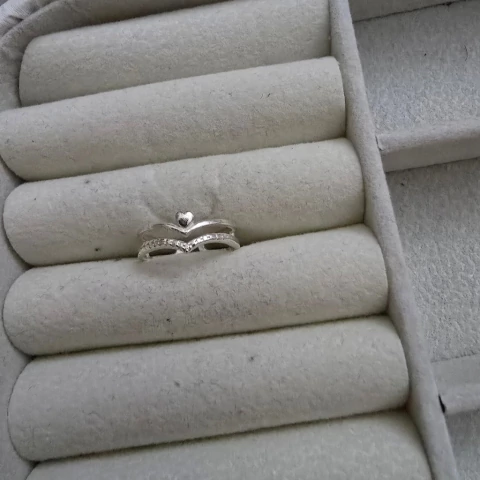 ANEL FALANGE EM EM "V" DUPLO COM CORAÇÃO - comprar online