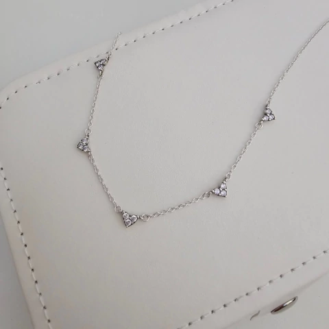 COLAR CORAÇÃO CRAVEJADO IMPORTADO - comprar online