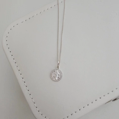 COLAR MEDALHA DE SÃO BENTO - comprar online