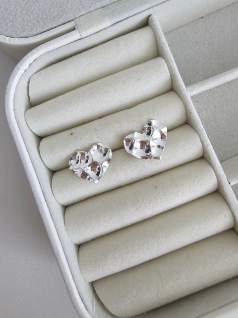 BRINCO CORAÇÃO AMASSADO