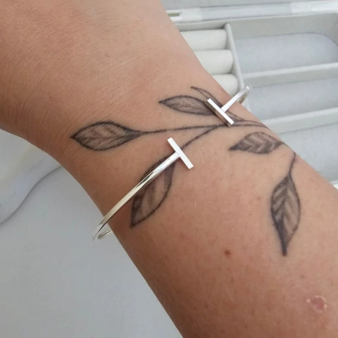 BRACELETE REGULÁVEL PALITOS - comprar online