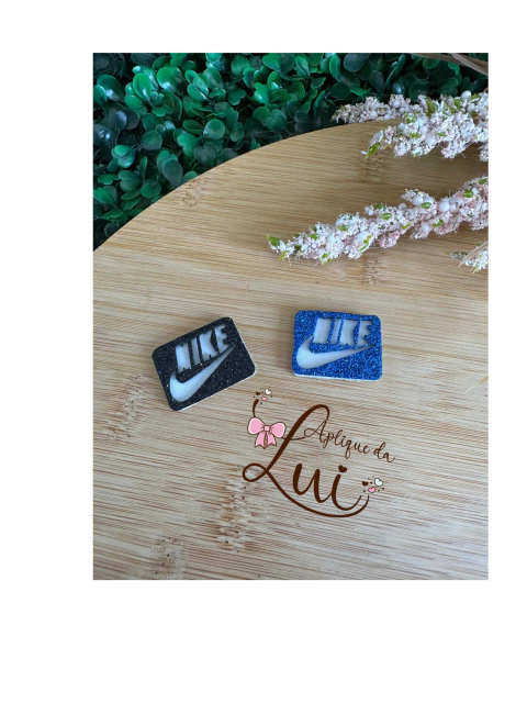 Aplique Nike (sortido as duas cores da foto)