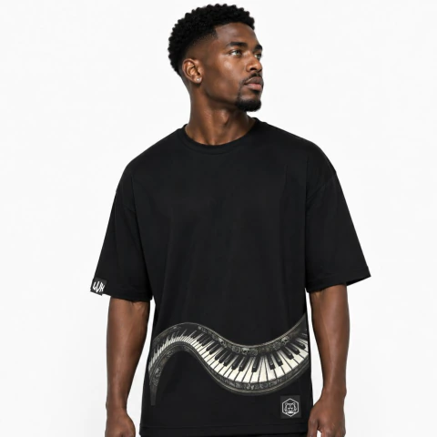 Camiseta Oversized Lovushka Teclas