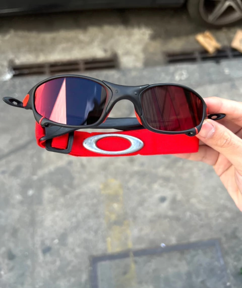 Juliet Carbon Torch Red + Pega Ladrão - comprar online