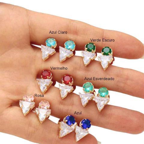 Brinco Triângulo de Zircônia e Ponto de Luz Colorido Folheado em Ouro 18K