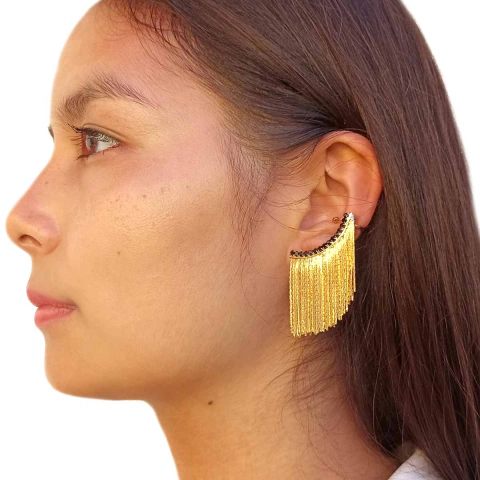 Brinco de Franjas Ear Cuff com Cristais Pretos Folheado em Ouro 18K - comprar online