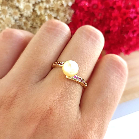 Anel de Pérola com Zircônias Rosas Folheado em Ouro 18K - comprar online