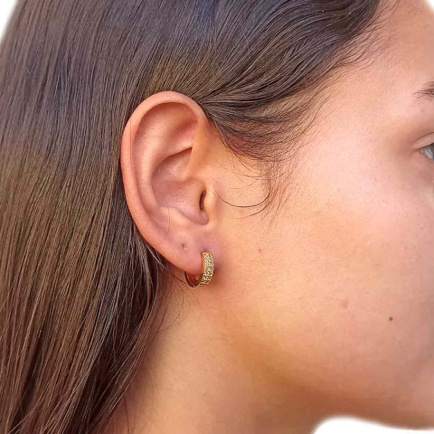 Brinco Argola Click Média com Zircônias Cravejadas Folheado em Ouro 18K - comprar online