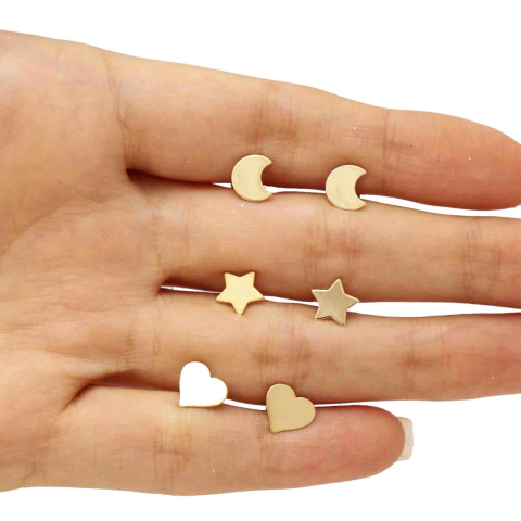 Kit com Três Pares de Brincos Coração, Lua e Estrela Folheado em Ouro 18K - comprar online