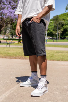 MONTERREY - BERMUDA MOM NEGRA en internet