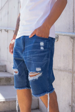CATAMARCA - BERMUDA CON ROTURA JEAN - tienda online