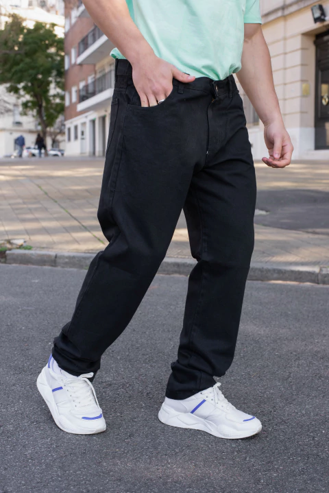 RUSIA - JEAN CLÁSICO BOOL NEGRO - comprar online