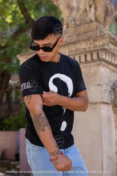 R50 - REMERA ESTAMPA SIGNO - CALAVERA - CC JEANS