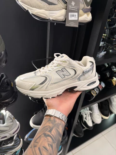 Tênis New Balance 530