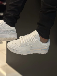 Tenis SB na internet
