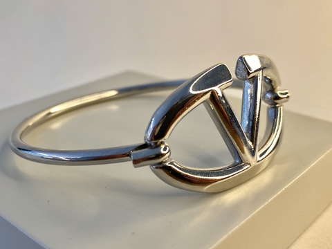 PULSEIRA PRATEADA VALENTINO