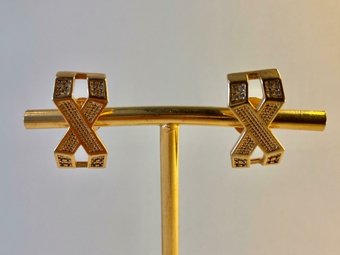 BRINCO X DETALHADO CRAVEJADO