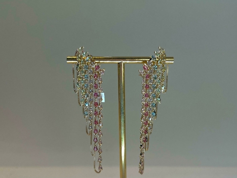 BRINCO EARCUFF COM ZIRCONIAS COLORIDAS