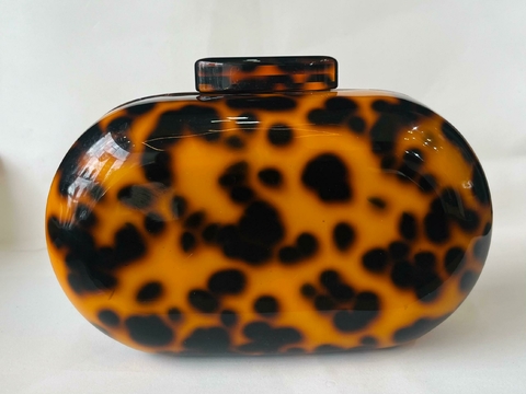 BOLSA CLUTCH TARTARUGA