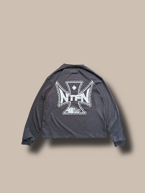 Remera m. larga TAIL$ gris. - comprar online