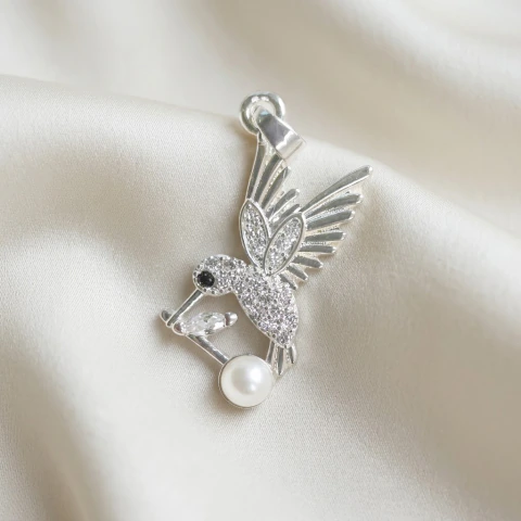 Dije Colibrí Micropave + Perla