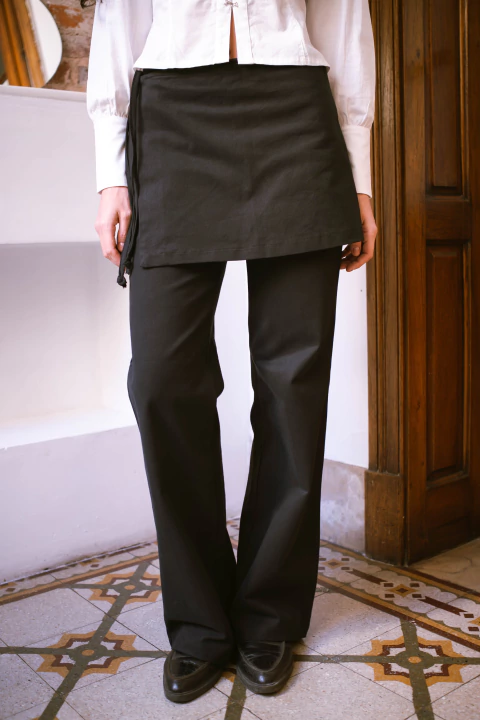 Pantalon Falda Hina Negro