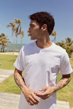 T-shirt Colors Ad Branco - loja online