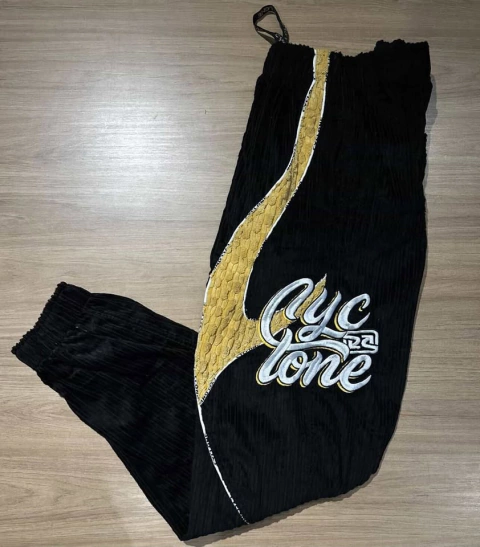 CALÇA VELUDO CYCLONE