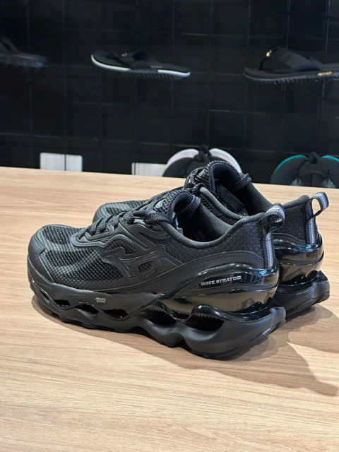 TENIS MIZUNO STRATOS LS