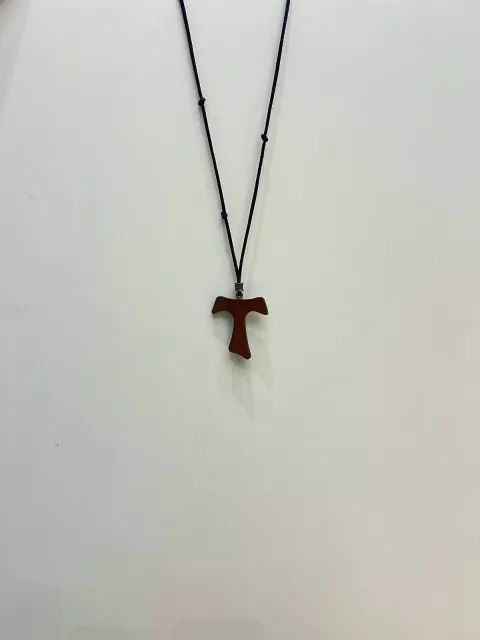 Cordão de Cruz Tau - comprar online