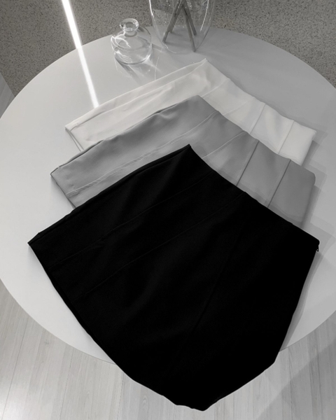 SHORTS SAIA MONTARIA