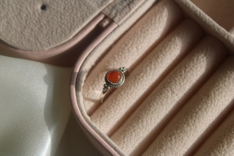 Anillo cornalina