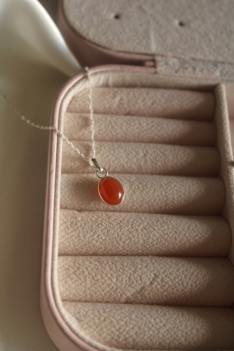 Collar cornalina