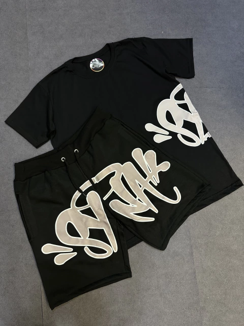 Conjunto World Logo - comprar online